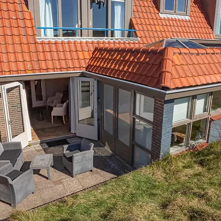 Hotel Strandhotel Camperduin 3*