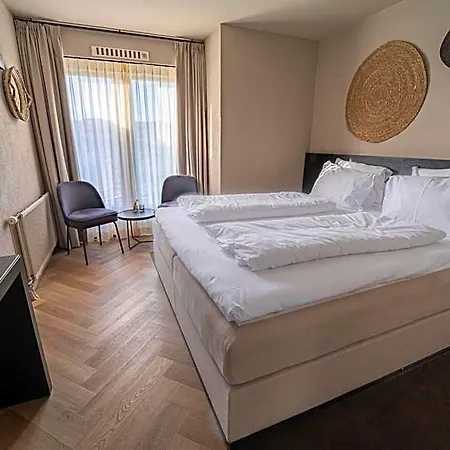 Отель Strandhotel Camperduin