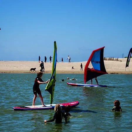 Hotel Strandhotel Camperduin 4*