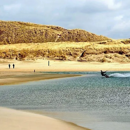 Strandhotel Camperduin Схорл