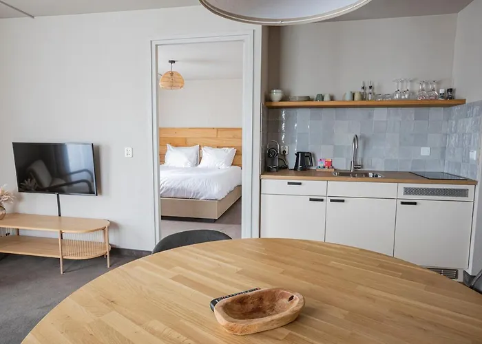 Strandhotel Camperduin 4* スコールル