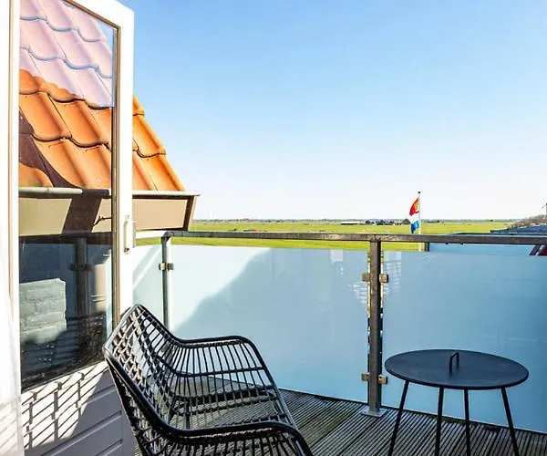 Strandhotel Camperduin ホテル 4*