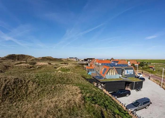 Strandhotel Camperduin ホテル 4*