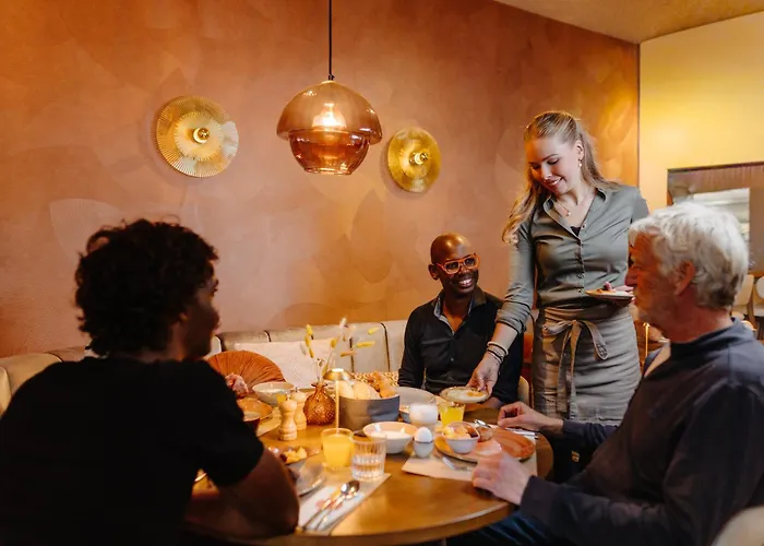 Strandhotel Camperduin スコールル