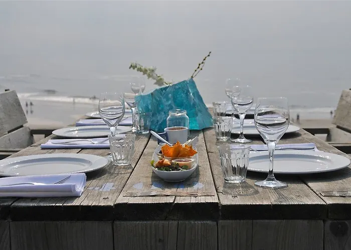 Strandhotel Camperduin 4* סחורל