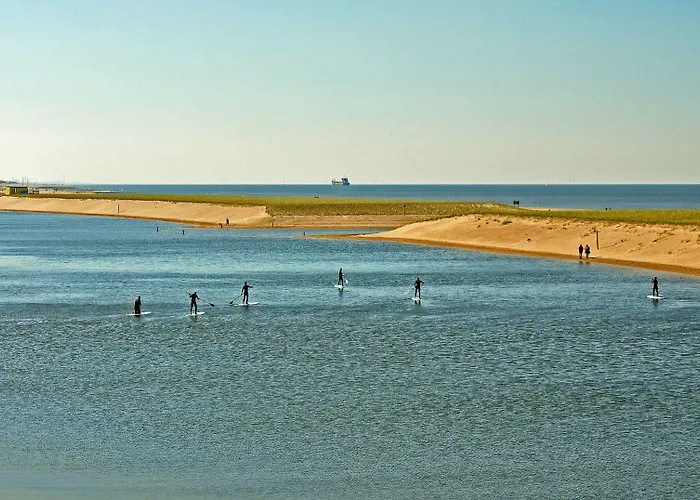 Strandhotel Camperduin ホテル