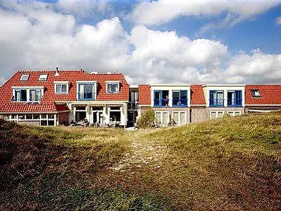 Strandhotel Camperduin 4*