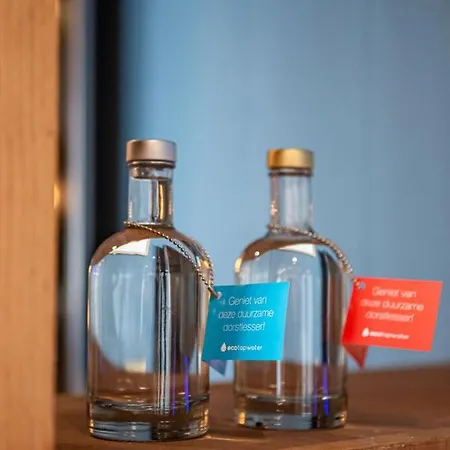 Strandhotel Camperduin 호텔 4*