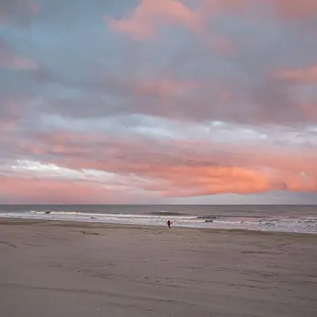 Hotel Strandhotel Camperduin 3*